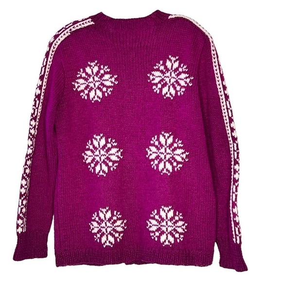 HAND-KNIT Vintage Snowflake Cardigan Sweater Magenta Purple Women's Size S - Picture 14 of 15